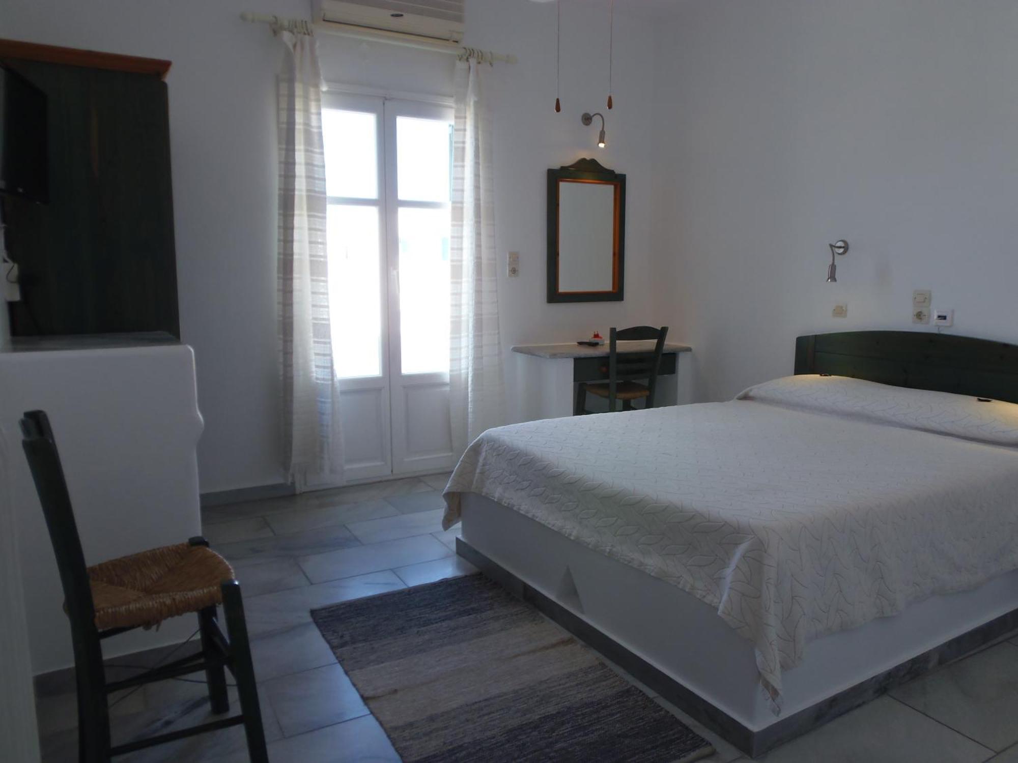 Hotel Manos Naousa  Room photo