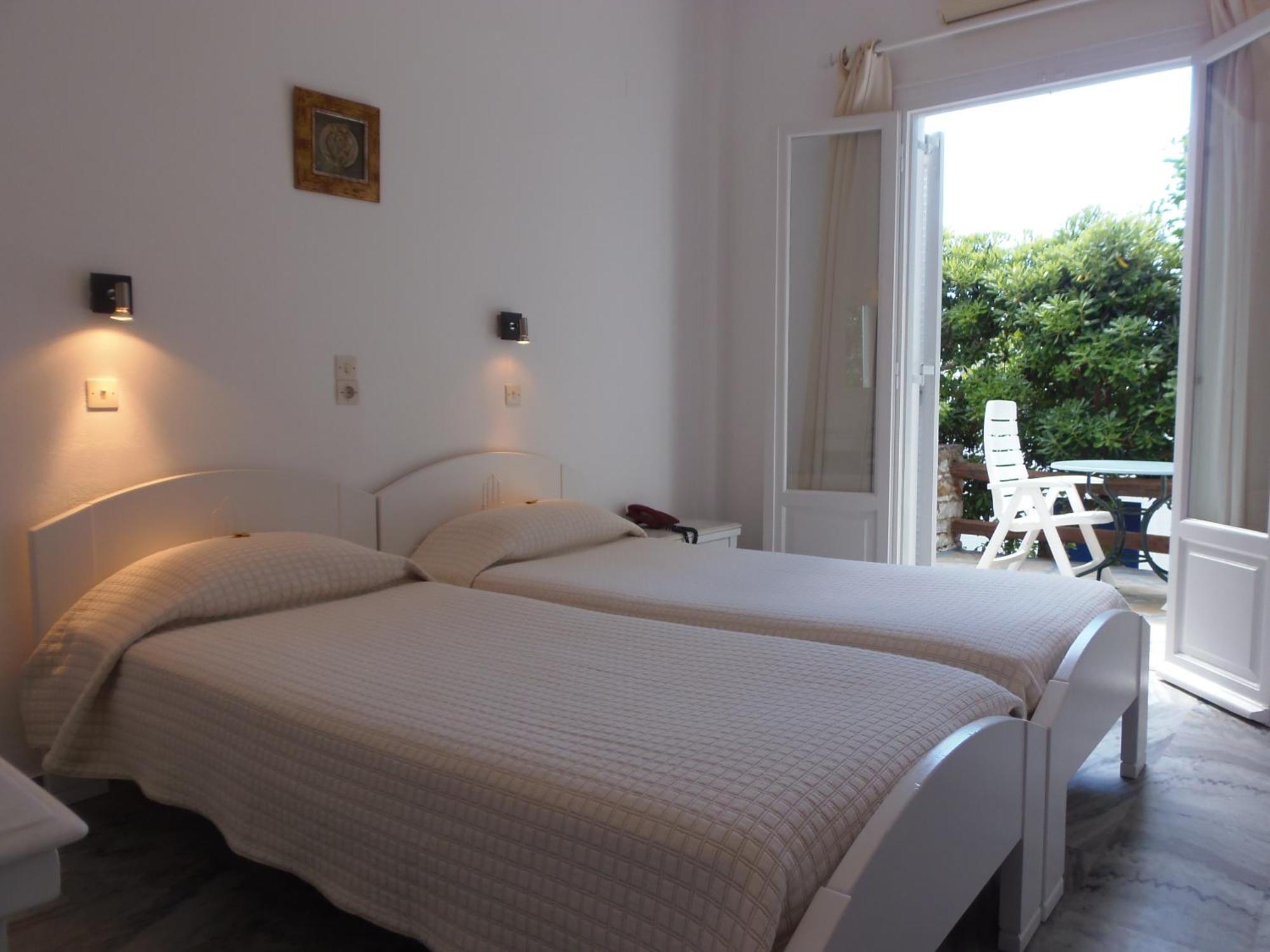 Hotel Manos Naousa  Room photo
