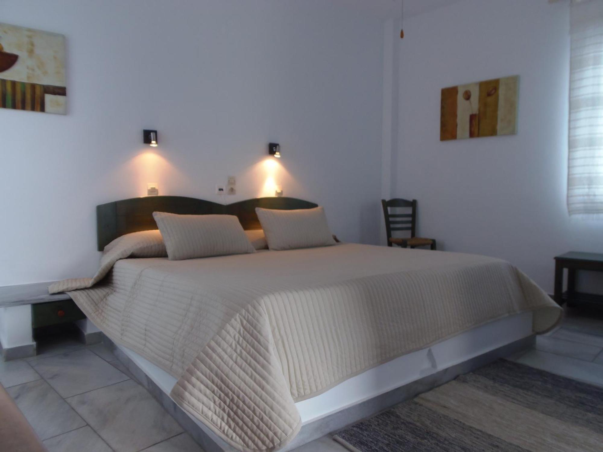 Hotel Manos Naousa  Room photo